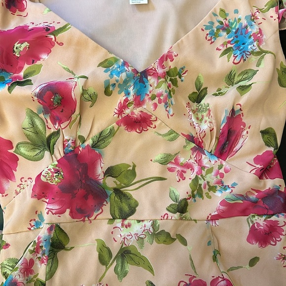 Unique Vintage 1930s inspired floral gown - Picture 8 of 8